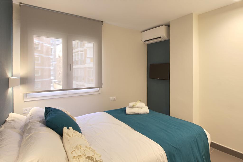 Apartamentos Malagueta Urban Beach Málaga Esterno foto