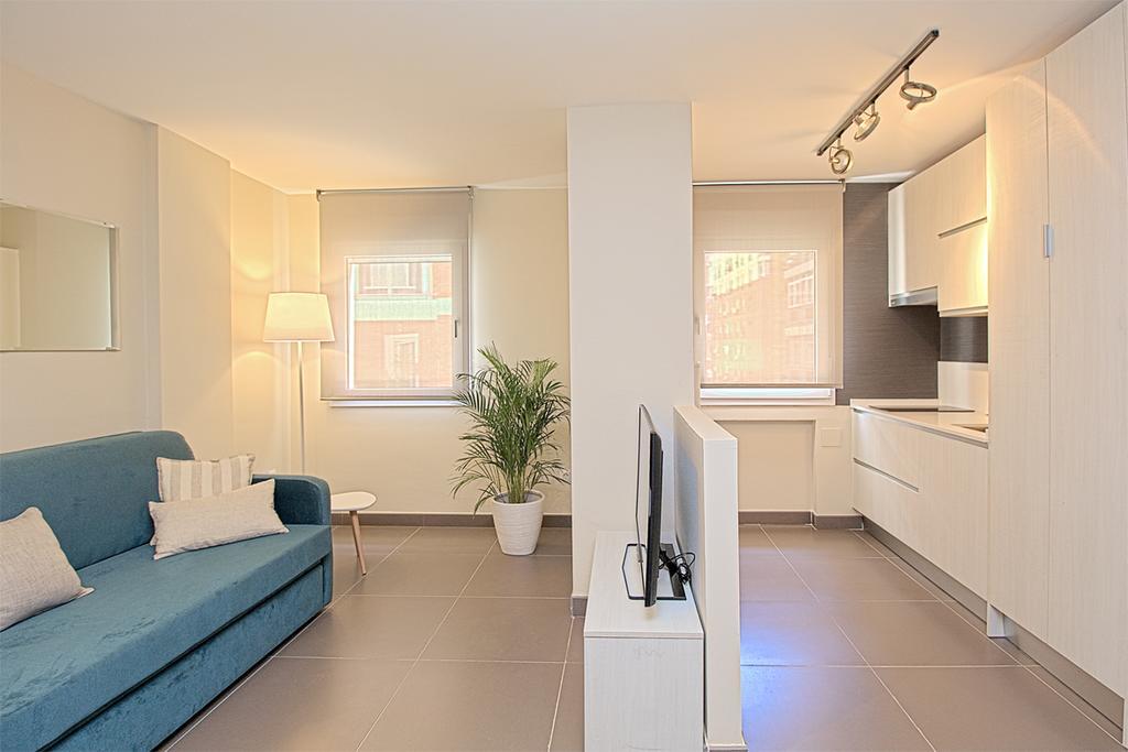 Apartamentos Malagueta Urban Beach Málaga Esterno foto