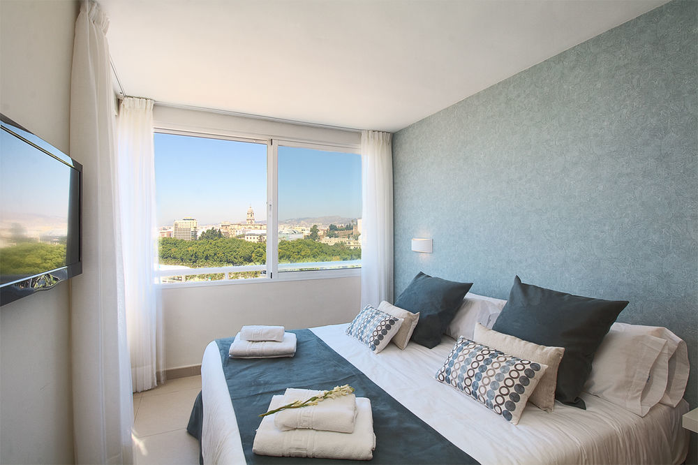 Apartamentos Malagueta Urban Beach Málaga Esterno foto