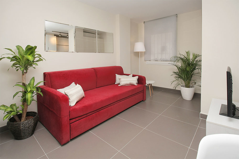 Apartamentos Malagueta Urban Beach Málaga Esterno foto