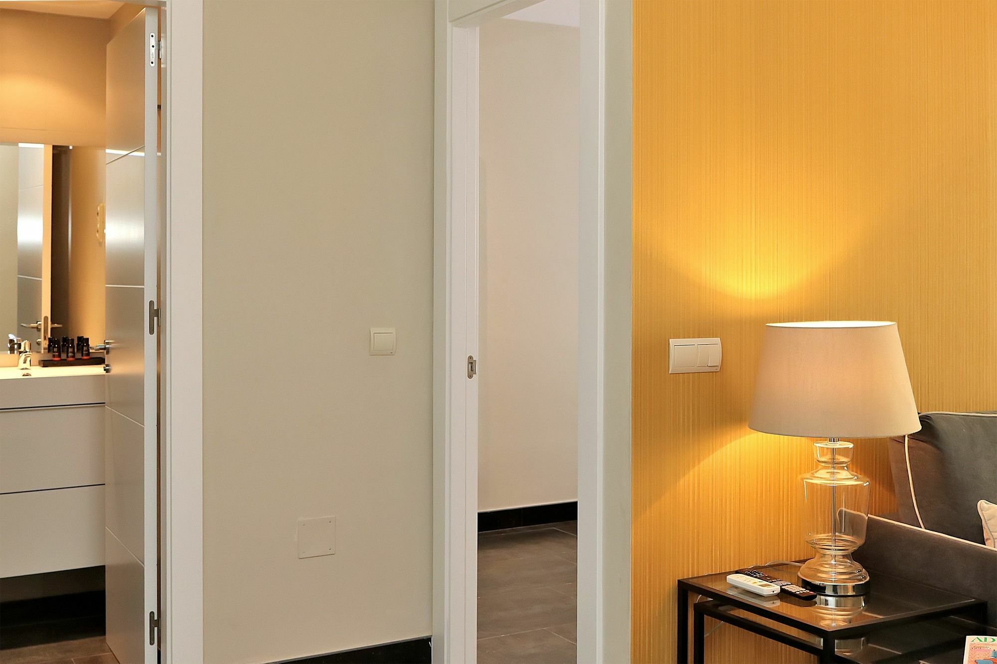 Apartamentos Malagueta Urban Beach Málaga Esterno foto