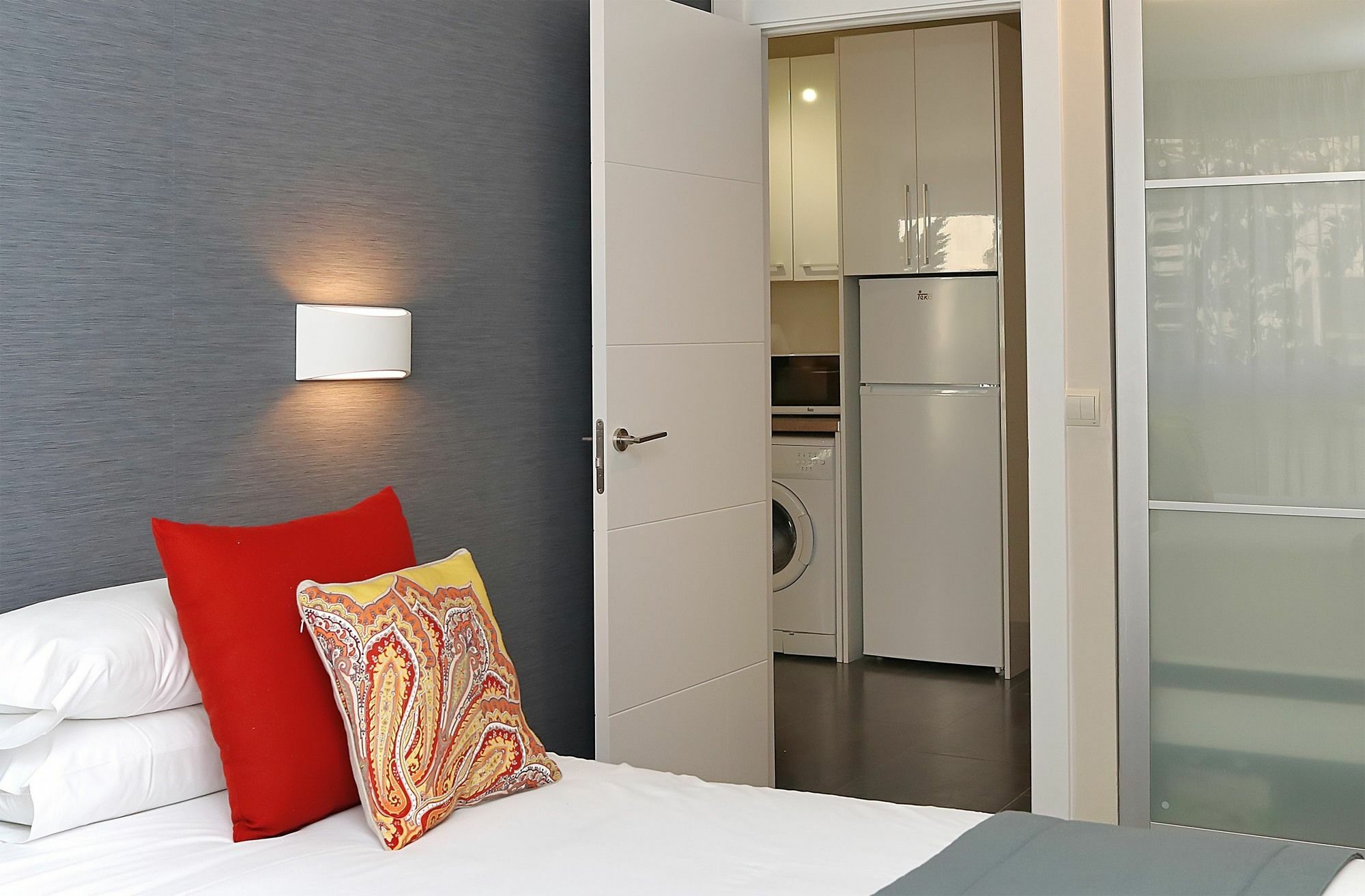 Apartamentos Malagueta Urban Beach Málaga Esterno foto